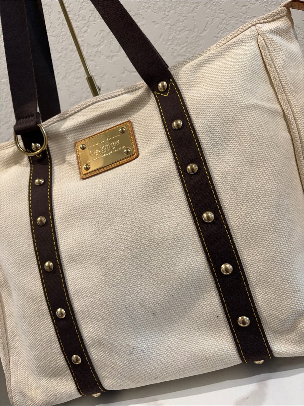 Louis Vuitton Antigua Cabas GM Zip
Tote Bag - Picture 3 of 16